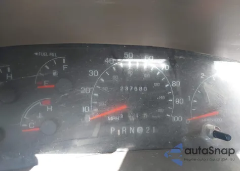 2000 Ford Excursion Xlt z USA, uszkodzony, nr VIN 1FMNU40S6YED00459